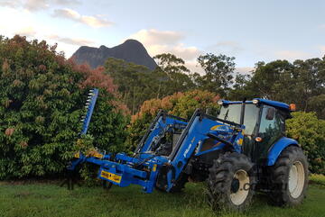 Slanetrac SA1000 Swivel Trim Hedgecutter