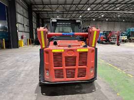 2017 Kubota Svl75 - picture2' - Click to enlarge