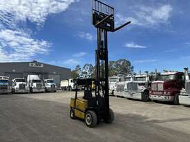 1992 Yale GDP30TE Diesel Forklift - picture2' - Click to enlarge