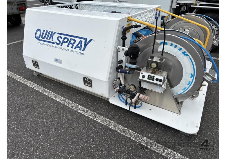 caption QuickSpray FTB T500 Sprayer System Twin Reel