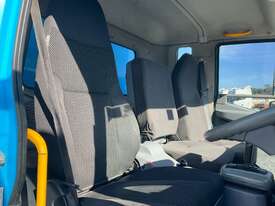 2015 Mitsubishi Fuso Fighter 1024 Pantech - picture0' - Click to enlarge