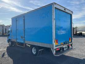 2015 Mitsubishi Fuso Fighter 1024 Pantech - picture1' - Click to enlarge