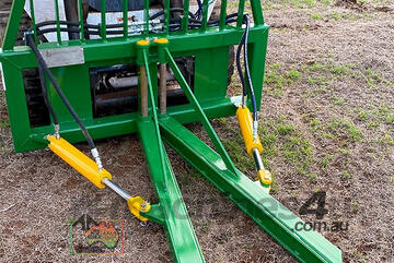 (9869) Auscrimper Suckr/Vine Puller (Carisbrook, VIC)