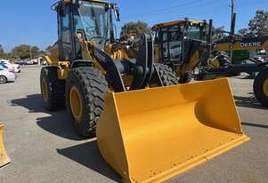 2022 John Deere 524K-II Wheel Loaders