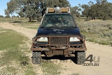 Suzuki   VITARA SHOOTING RIG