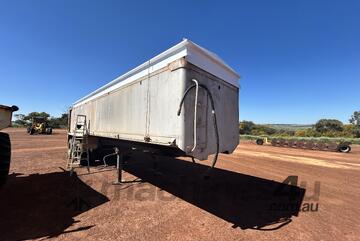1989 Hamelex Equipment Grain Semi Tipper