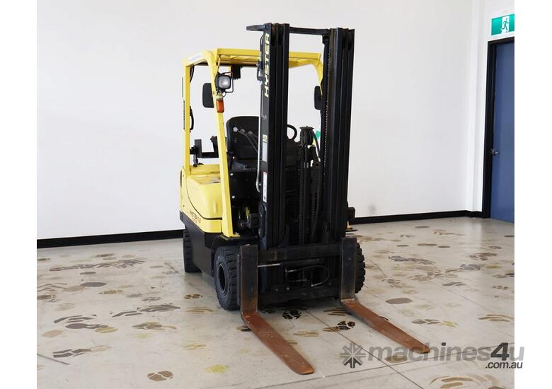 caption HYSTER H1.8TX