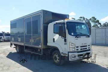 Isuzu   FSR 700