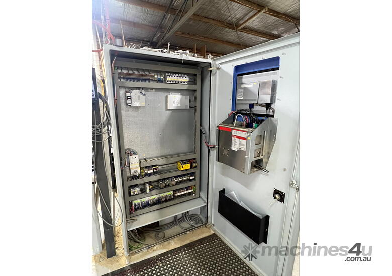 Weeke CNC BHP100 / VANTAGE612 with Scissor Lift Stacker