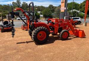 Kubota L3800HD Tractor With Post Hole Digger And Counter Weight