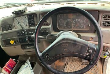 2007 Sterling LT7500 Water Cart