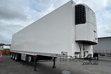 2003 FTE 3A Tri Axle Refrigerated B Trailer