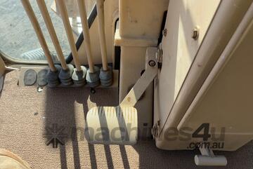 Caterpillar 2004   12H Grader