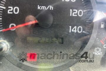 2009 Hino 500 1527 FG8J Dual Control Sweeper