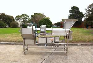 Stainless Conveyor Metal Detector with Rejector 440 x 120mm Opening Safeline