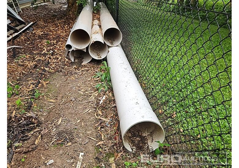 PVC Pipes (6 of) 