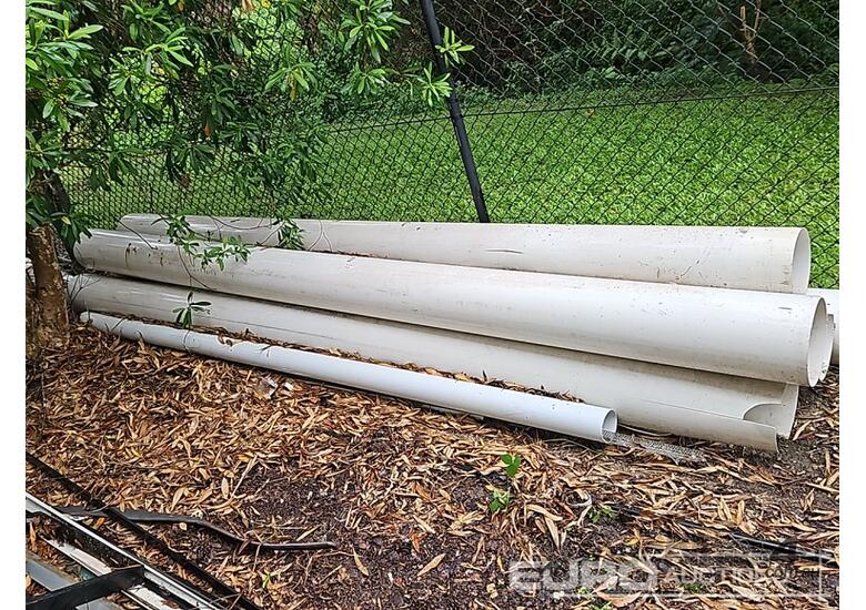 PVC Pipes (6 of) 