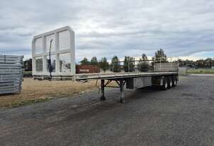 Freighter Maxitrans Semi Trailer Flat Top