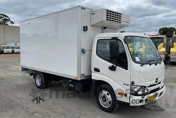 Hino   300