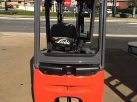 Linde E16C Compact Forklift - picture1' - Click to enlarge
