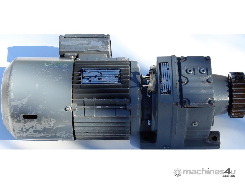 Used s.e.w. eurodrive 22 KW SewEurodrive R47 Helical Reduction Drive