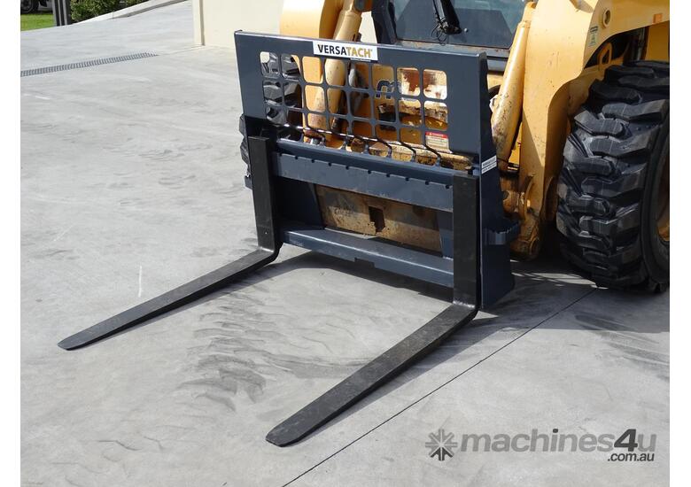 caption Versatach PF1500 Skidsteer Pallet Forks 1500kg