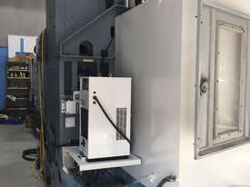 CNC VERTICAL MACHINING CENTRE  - picture0' - Click to enlarge