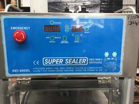 Super Sealer ideal for packaging - picture0' - Click to enlarge
