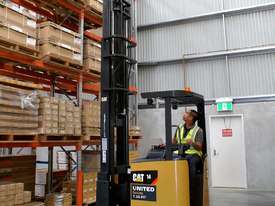 Caterpillar Sit-on 6 Meter Reach Truck - picture0' - Click to enlarge