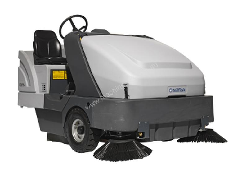 Click to view full size photos Nilfisk Battery Ride On Sweeper (inc batteries) SR1601