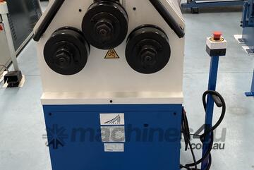 Accuroll RBM-50 | Motorised Section Rolls