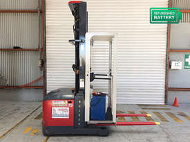 1.5T Battery Electric Order Picker - picture0' - Click to enlarge