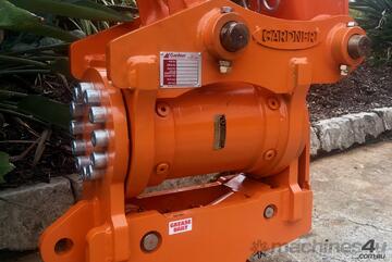 GARDNER ENGINEERING - 8 Tonne Tilt Hitch.