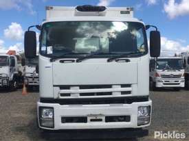 2011 Isuzu FVR 1000 MWB - picture1' - Click to enlarge