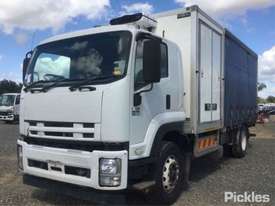 2011 Isuzu FVR 1000 MWB - picture2' - Click to enlarge