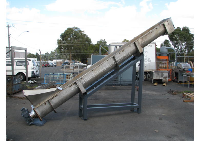 caption Large Industrial Incline Auger Feeder Screw Conveyor - 4.7m long