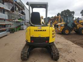 USED YANMAR VIO27 EXCAVATOR WITH QUICK HITCH, 3 BUCKETS AND RIPPER - picture2' - Click to enlarge