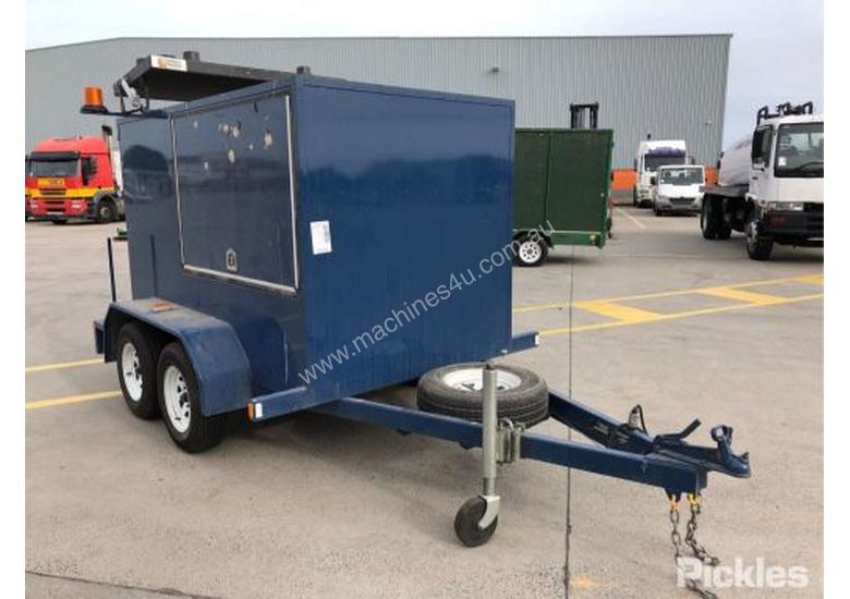 Used Carli Engineering Ballarat Tandem Enclosed Trailers In