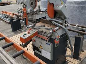 DG 79 Double Head Mitre Saw - picture2' - Click to enlarge