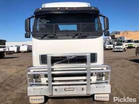 2004 Volvo FH12 - picture1' - Click to enlarge