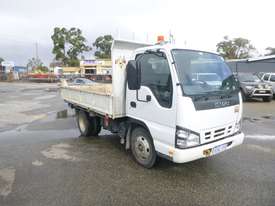 2006 Isuzu N5 NKR 4x2 Tipper Truck - picture1' - Click to enlarge