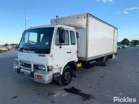 2007 Nissan UD MKB215 - picture2' - Click to enlarge