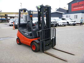 2011 Linde H20T-03 2 Tonne LPG Container Mast Forklift (GA1078) - picture1' - Click to enlarge