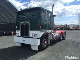 1992 Kenworth K100E - picture2' - Click to enlarge