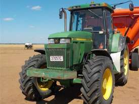 John Deere 7710 FWA - picture0' - Click to enlarge