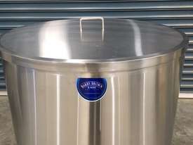 500ltr New Stainless Steel Tank (Made to Order) - picture0' - Click to enlarge