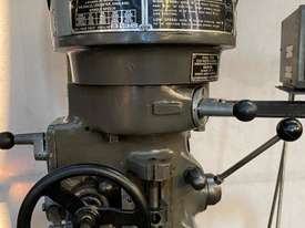 Bridgeport J Milling Machine R8 spindle with DRO - picture2' - Click to enlarge