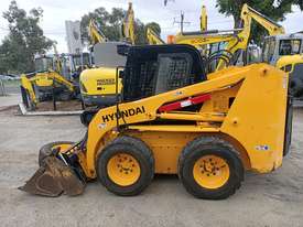 Used Hyundai SL850-7A Skid Steer Loader - picture1' - Click to enlarge