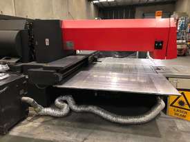 Amada Lasmac 667 Laser Cutter - picture2' - Click to enlarge
