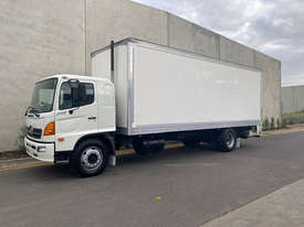 Hino FG Ranger 9 Pantech Truck - picture0' - Click to enlarge